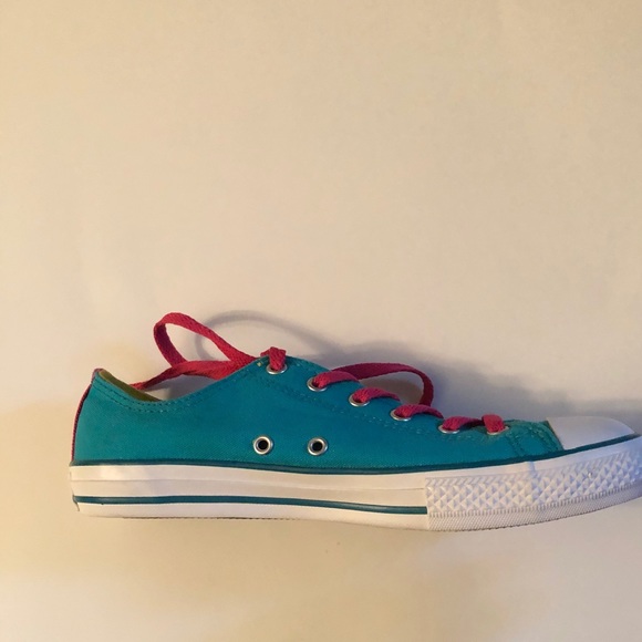 •nwt• multi-color converse — please look @ des.! - Picture 2 of 5